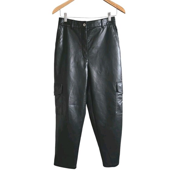 Wilfred  Aritzia  Cargo Pants Women's 8 Black Faux Leather Modern Pockets - Picture 1 of 8